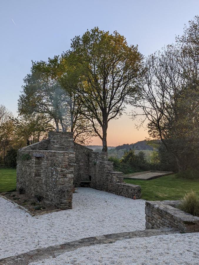 Villa Maison Typique Bretonne Avec Toit De Chaume Camors Exterior foto